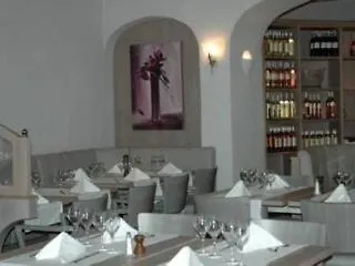 Brit Confort Le Revest 3*