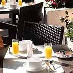Brit Confort Le Revest Готель Сент-Максім