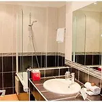 Hotel Brit Confort Le Revest Sainte-Maxime