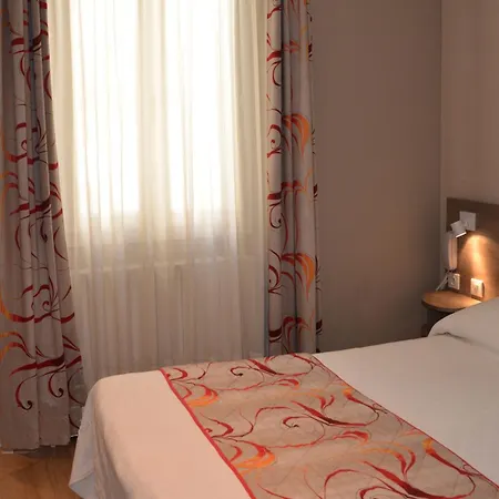 Hotel Le Revest Sainte-Maxime