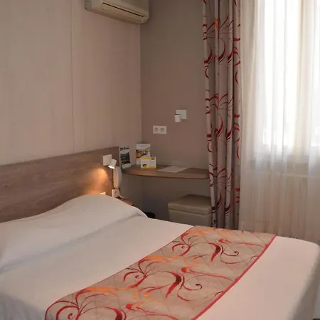 Le Revest 3* Sainte-Maxime