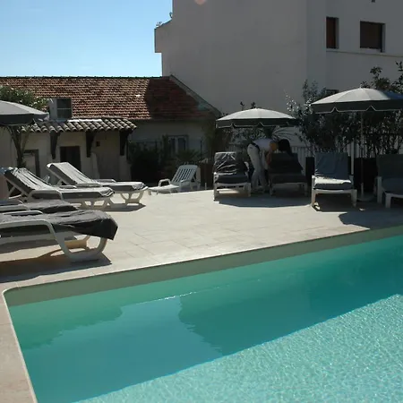 Brit Confort Le Revest