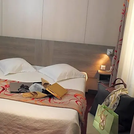 Hotel Le Revest 3*