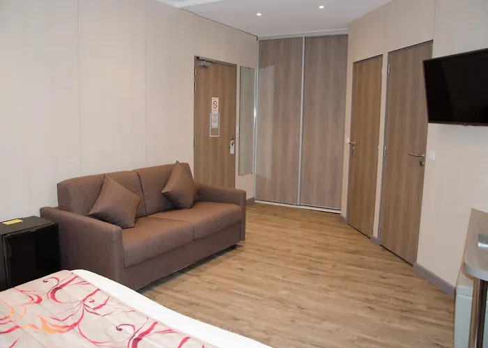 Brit Confort Le Revest Otel Sainte-Maxime