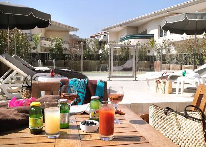 Brit Confort Le Revest 3*