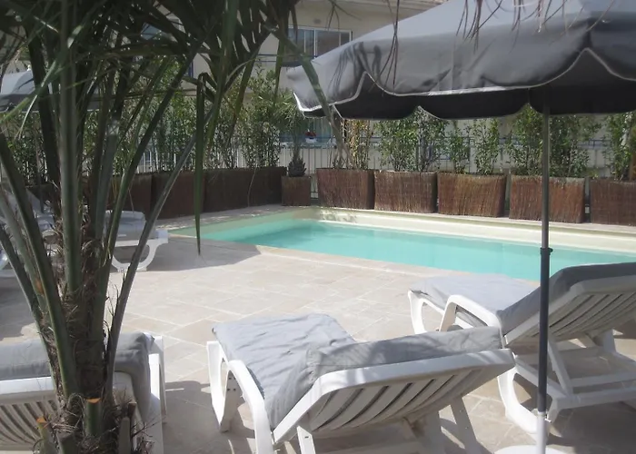 Brit Confort Le Revest Sainte-Maxime