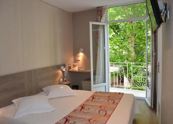 Brit Confort Le Revest 3* Sainte-Maxime