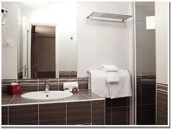 Brit Confort Le Revest 3* Sainte-Maxime